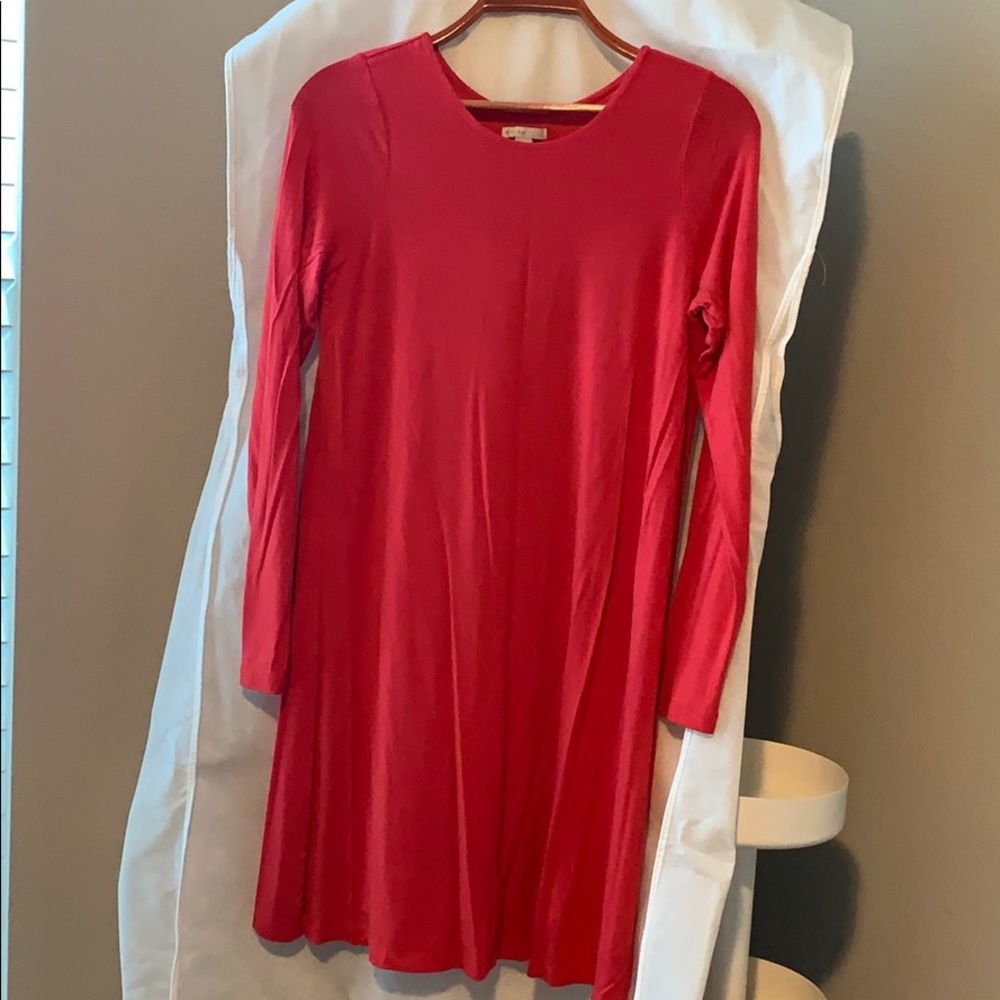 Long sleeve short dress